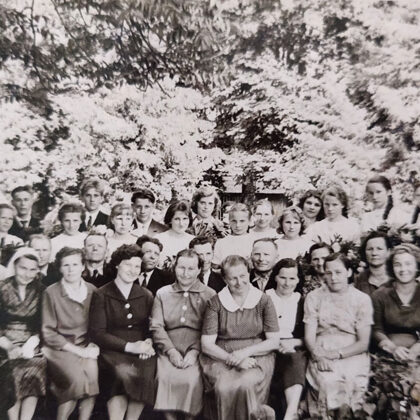 Dvietes absolventi 1964. gadā. Olgas Dronkas arhīvs.