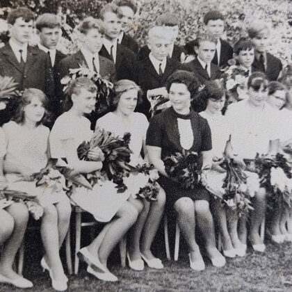 Dvietes absolventi 1969. gadā. Arvīda Geriņa arhīvs.