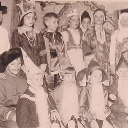 Dvietes skolas skolēni 1972. gadā. Annas Rudzītes arhīvs.