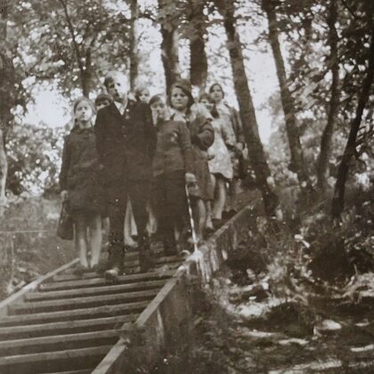 Dvietes skolēni 1972. gadā. Līvijas Zemlickas arhīvs.