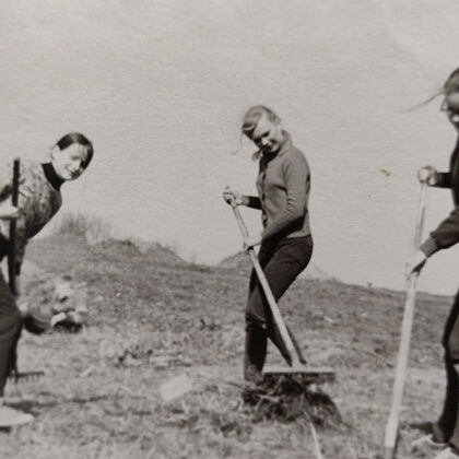 Dvietes skolēni 1973. gadā. Virgīnijas Fjodorovas arhīvs.