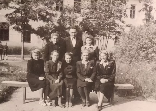 Dvietes skolotāji un skolēni 1950–1959
