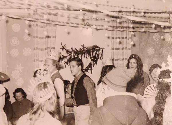 Dvietes skolas skolēni 1971. gadā. Annas Rudzītes arhīvs.