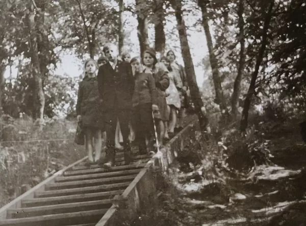 Dvietes skolēni 1972. gadā. Līvijas Zemlickas arhīvs.