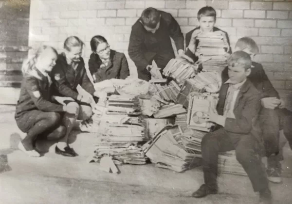 Dvietes skolēni. Virgīnijas Fjodorovas arhīvs.